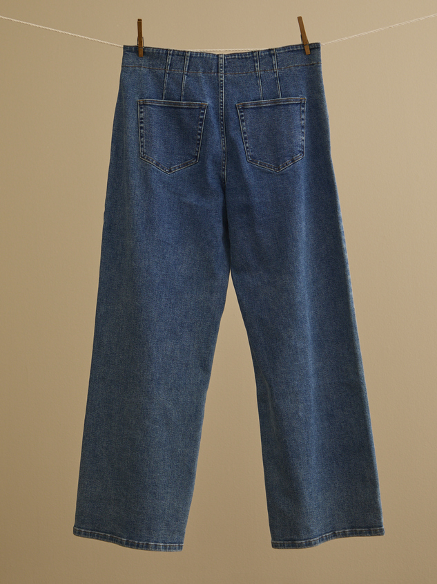 Maggie Wide Leg Jeans Detail 3 - ARULA