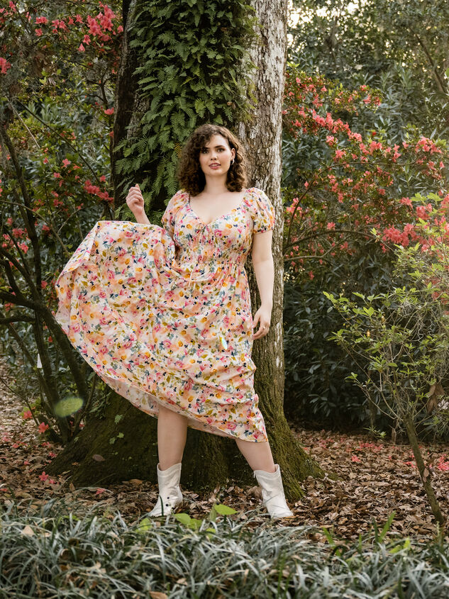 Claire Maxi Dress Detail 6 - ARULA