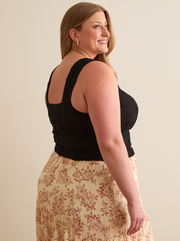 Blaire Seamless Floral Cami Detail 4 - ARULA