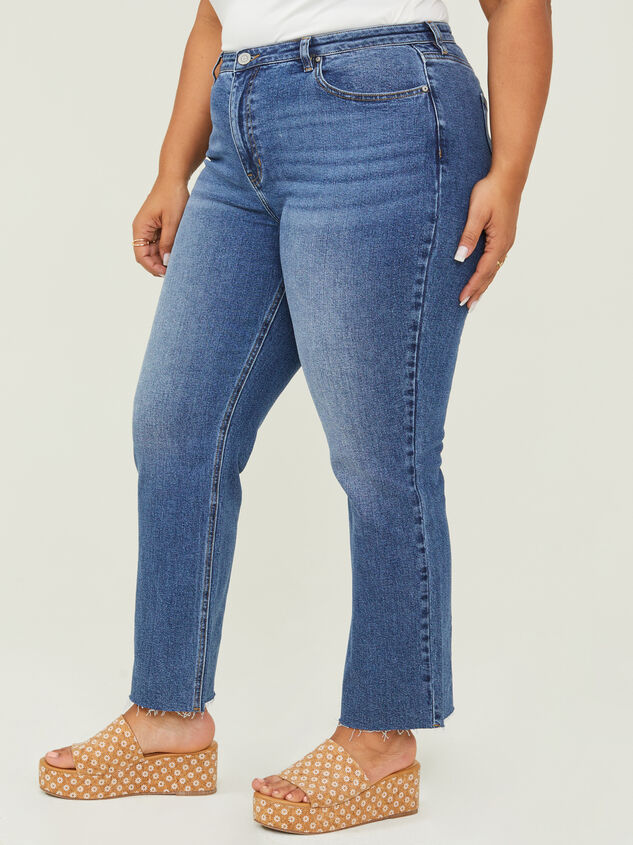 Emily Straight Leg Jeans Detail 4 - ARULA