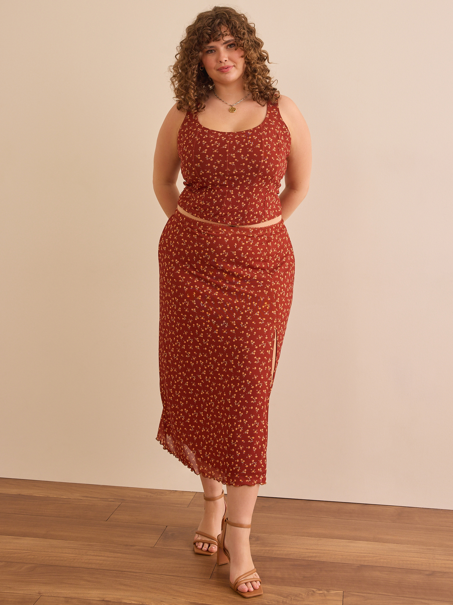 Bailey Mesh Midi Skirt in Rust Floral Arula
