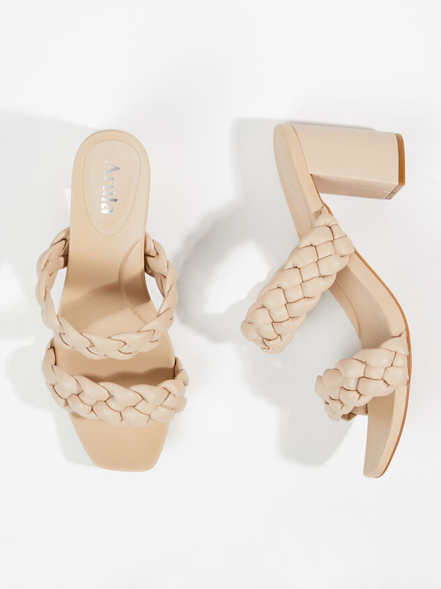 Lyzah Wide Width Heels Detail 5 - ARULA