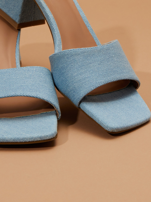 Xava Heels By Billini Detail 3 - ARULA
