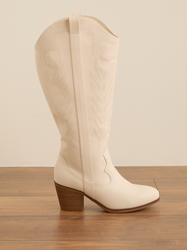 Sierra Wide Width & Calf Boots Detail 3 - ARULA