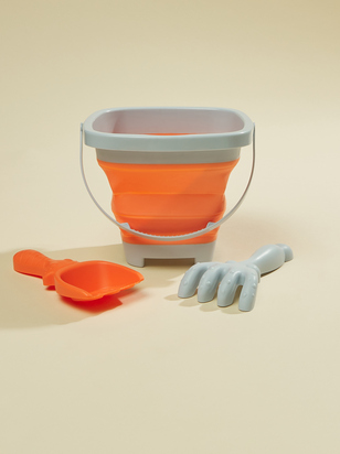 Collapsible Sand Bucket Set by MudPie - ARULA