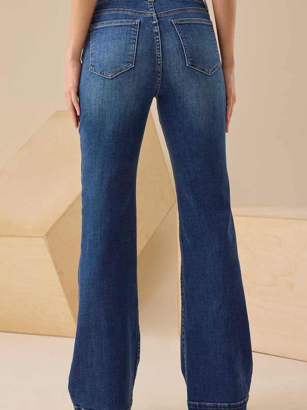 Elena Boot Cut Jeans Detail 5 - ARULA
