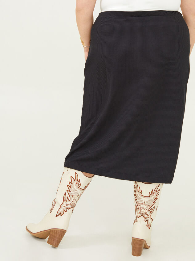 Raelynn Skirt Detail 4 - ARULA