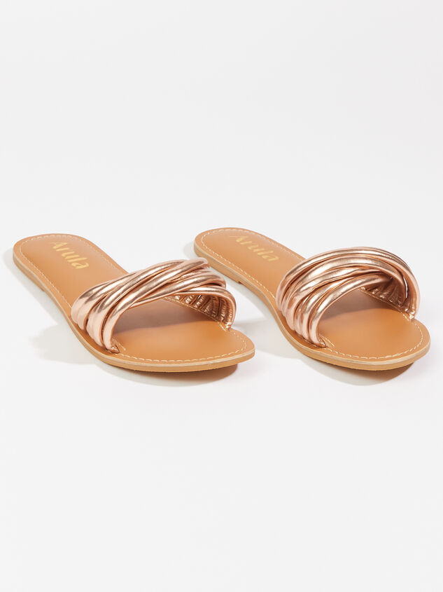Aliana Wide Width Sandals Detail 1 - ARULA