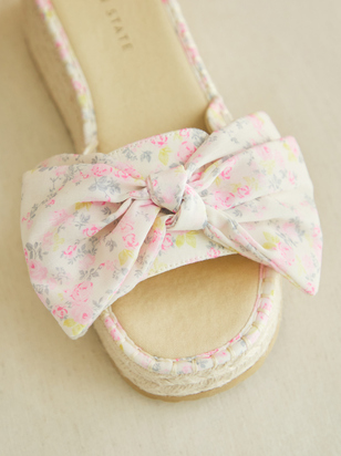 The Praciee Platform Sandal - ARULA