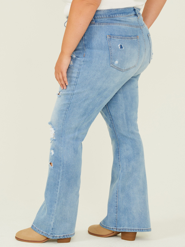 Galveston 31" Flare Jeans Detail 3 - ARULA