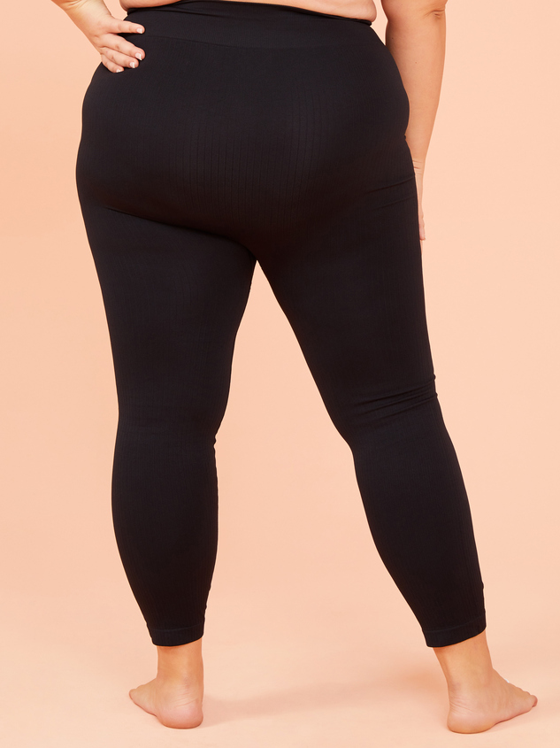 Seamless Ribbed Leggings Detail 5 - ARULA