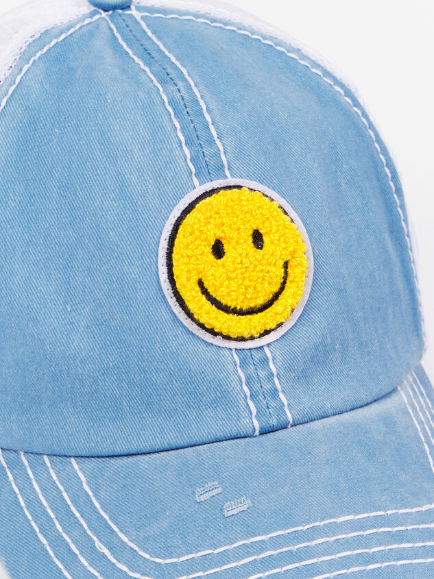 Smiley Trucker Hat Detail 2 - ARULA