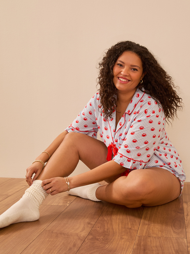 Benny Crab Lounge Top Detail 4 - ARULA