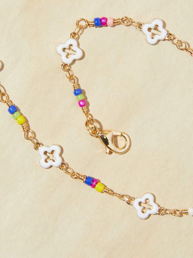 Clover Colorful Beaded Gold Necklace Detail 2 - ARULA