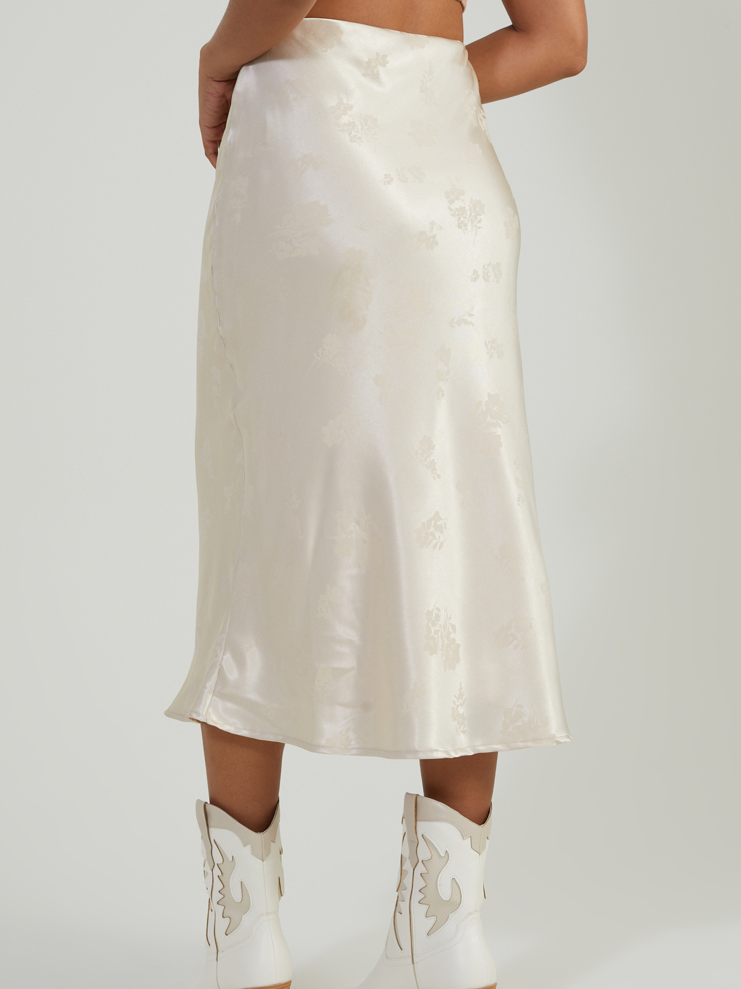 Satin midi skirt 04 hotsell