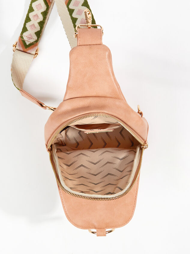 Vana Sling Bag Detail 5 - ARULA