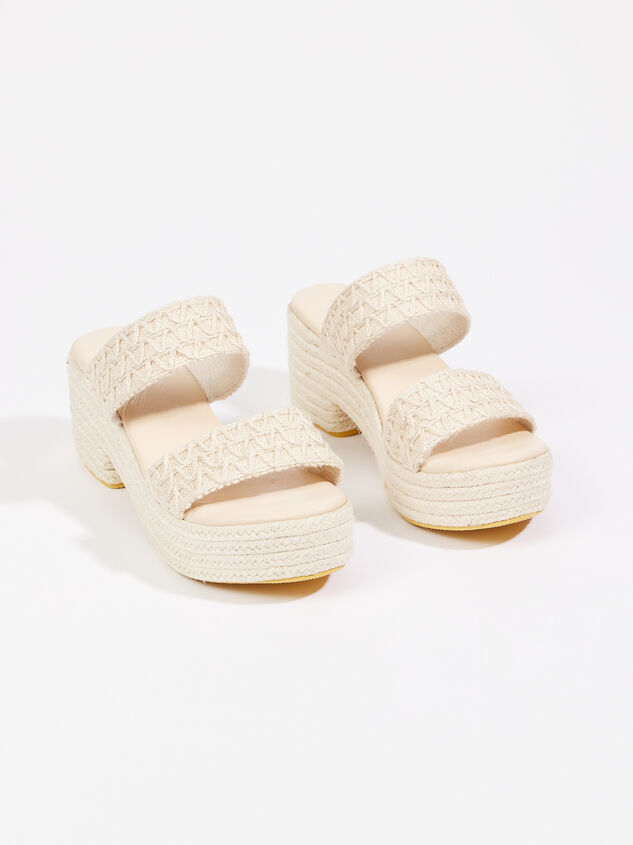 Ocean Ave Wide Width Wedges Detail 1 - ARULA