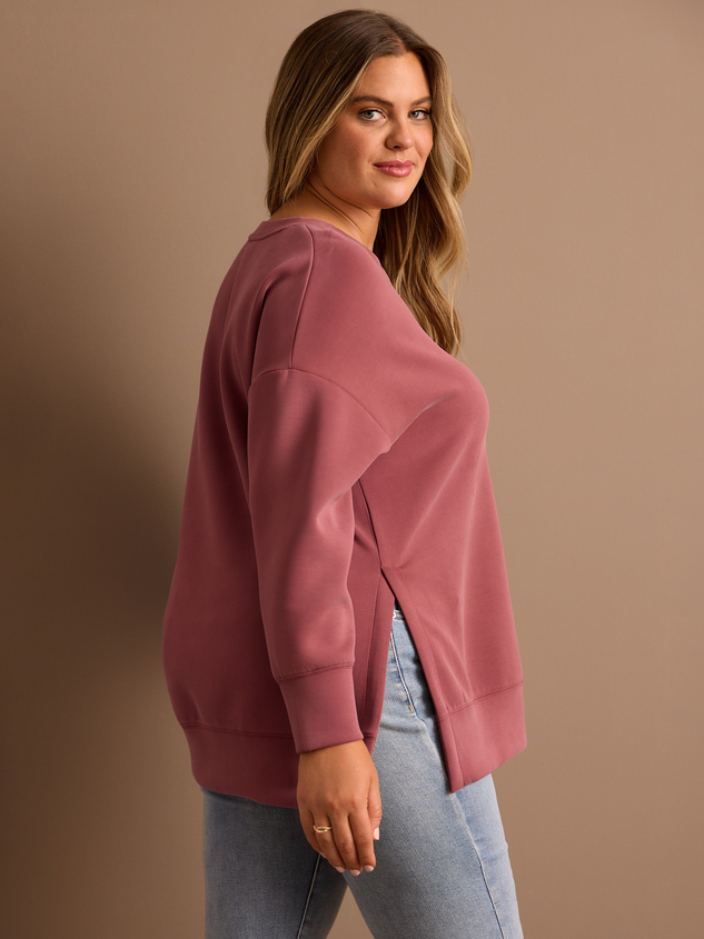 Super Soft Sweatshirt Detail 5 - ARULA