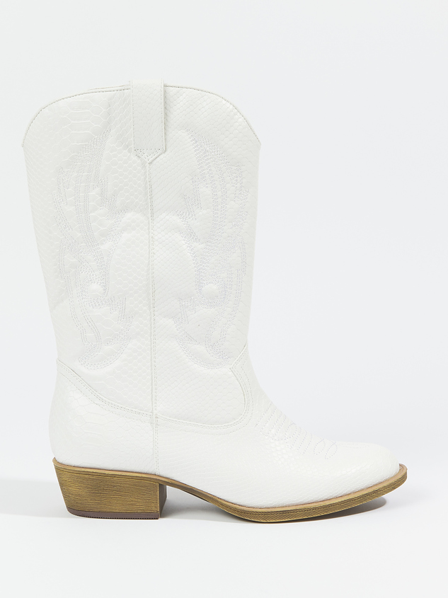 Gaucho Wide Width & Calf Boots Detail 3 - ARULA