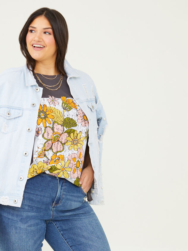 Retro Flower Tee Detail 1 - ARULA