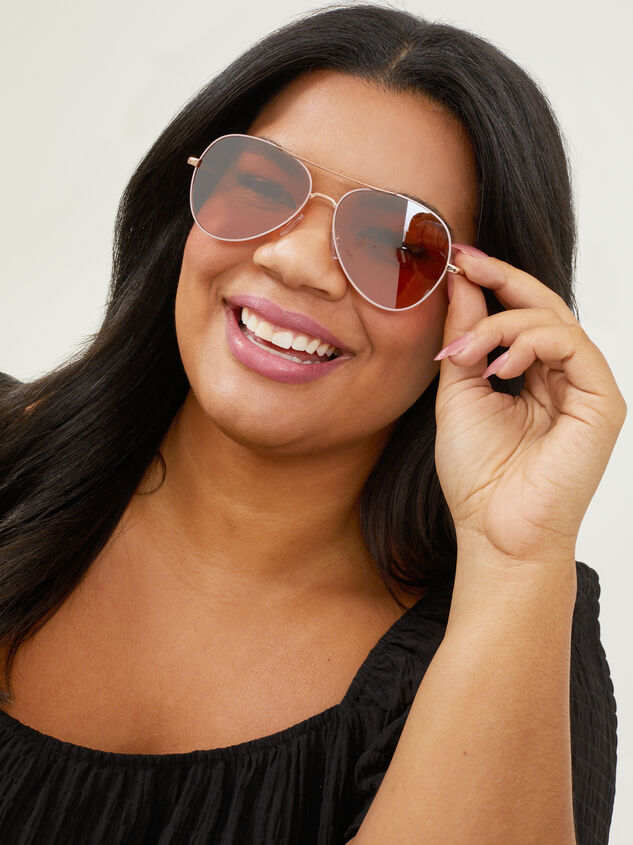 Overdrive Sunglasses Detail 4 - ARULA