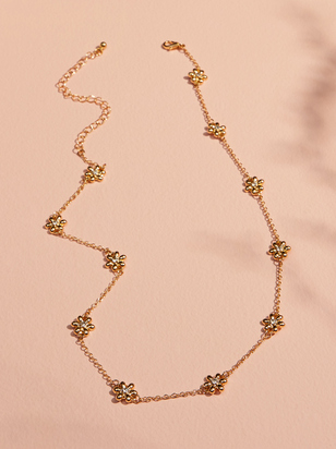 Sloane Dainty Flower Necklace - ARULA