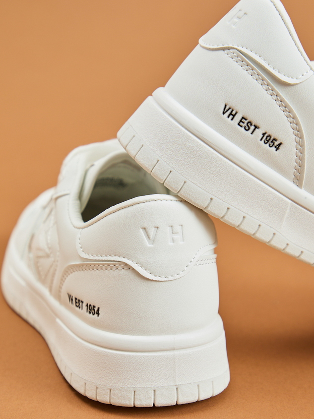 Stellar Kicks Sneakers By Vintage Havana Detail 3 - ARULA