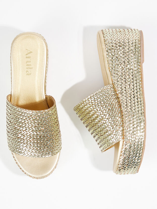 Peony Wide Width Wedges Detail 1 - ARULA