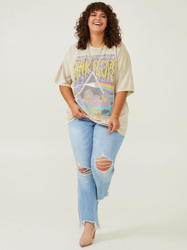 Pink Floyd Oversized Tee Detail 5 - ARULA