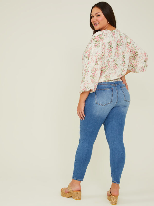 Eliana Top Detail 4 - ARULA