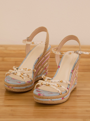 Addeline Wedges - ARULA