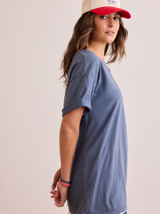 Everything I Need Oversized Tee Detail 4 - ARULA