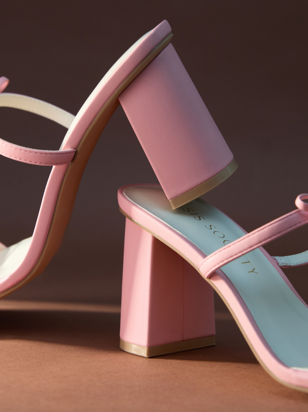 Wendy Double Bow Kitten Heels Detail 2 - ARULA